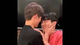 i love the fact that Seung is not pushing him away🥲❤ #ourdatingsim #leeseunggyu #leejonghyuk