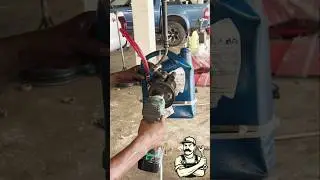 Expert Mechanic mechanical trick #shorts #engine #mechanic #mechanical #short #youtubeshorts