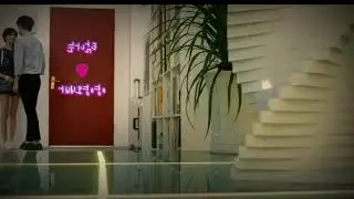 status wa baper!! ciuman romantis pasangan