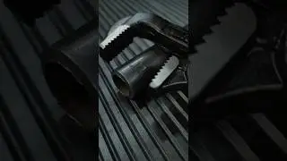 Трубный рычажный ключ №1 Inforce тип L 06-05-111 удобен для работы с трубами и крепежом