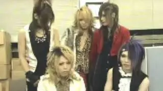 Screw 2008 12 24 Christmas Comment SC24 Cafe