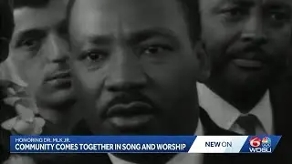 Community comes together in song and worship to honor MLK Jr.