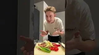 Hakkemad Med Mikkel Og Max
