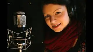 BASIA BEUTH - Czysto