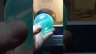 How to open up the gashapon capsule