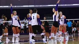 High Point Volleyball win over Mercer