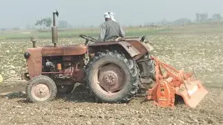 Escort 335 ट्रैक्टर 2 मीटर के रोटावेटर। को चला रहा 💪💪💪💪 गहराई से।