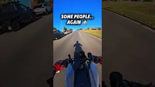 This is bad driver boulevard apparently 🤦🏻&zwj;♂️ #baddriver #biker #motorcycle #mt09sp #mt09 #bikelife