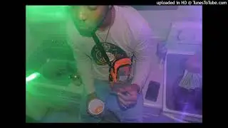 Tezzygsup Ft Rio - Showin No Love (Prod. Knocksterr)
