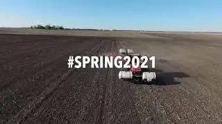 Wade Farms Soybeans Planting April 2021 in IL, w/ CaseIH YieldTrac 48R15 Planter & Case IH Quadtrac