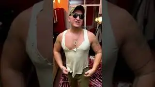 #Shorts Бодибилдер приколист. #рек #реки #юмор
