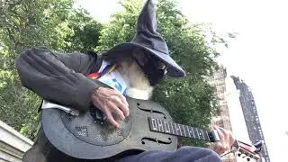 Messiahsez Plays Some Blues OUTSIDE!!! Help him!🎸