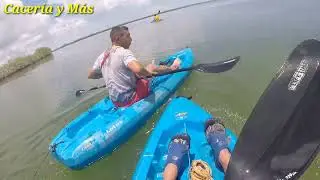 De Pesca en Cayac con Arp&oacute;n 