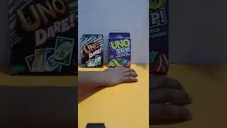2 different types of Uno cards