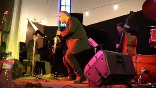 Robert Balzar New Trio & Gabriele Mirabassi Jazzinec 2016