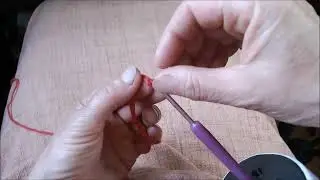 Häkeln nur mit der linken Hand an der HäkelStrickHilfe   Die Luftmasche = LM