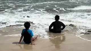 Bermain di pantai ciberem 😍😍😍