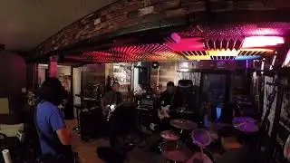 Rockin In The Free World cover by DVdL band