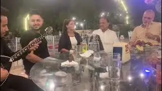 عازف البزق منير كنج مع الفنانه كوثر منصور والفنان ساري الحسين والميسترو بوراك حمادي. تحياتي للجميع