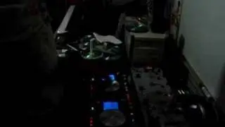 Dj Macias vs Dj Praxis