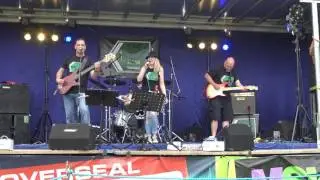 The Treble Fours @ Overseal Overload 2017 (8)