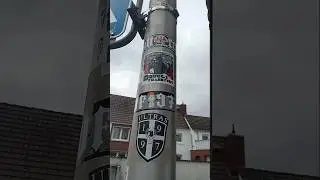 Neue Aufkleber der Frankfurter Fans in Egelsbach
