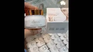 Chirs's Beauty Face Cream.Repair and Moistening Skin Surface,Restore Skin Vitality White And White.
