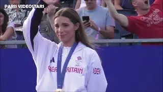 Scarlett Mew Jensen /Team Great Britain celebrates Diving Bronze medal @ Paris Olympics 29 july 2024