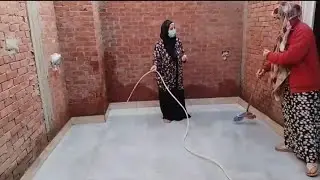 ايه ده معقولة مطبخي هينظف،،ضاقت فلما استحكمت حلقاتها فرجت وكنت أظنها لا تفرج 