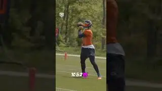 Justin Fields Connects With DJ Moore And Chase Claypool  #chicagobears #djmoore #justinfields
