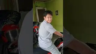Motorcycle drive chain adjustment