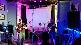 Thundercarp - Cliffs of Dover live
