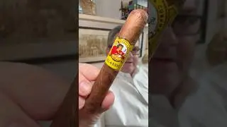 La Gloria Cubana Classic &ndash; Bold Flavor Meets New Orleans Vibes | Cigar Smoke & Experience