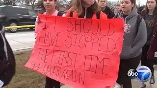 Schaumburg teens walkout of school to support Parkland