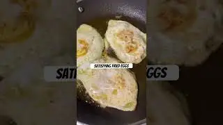Let&rsquo;s Cook Breakfast Fried Eggs #shorts #food #cooking #satisfying #egg
