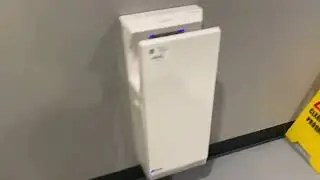 Mitsubishi Jet Towel Slim at M&S Foodhall, Netherfield Retail Park, Nottingham 🚹🚼
