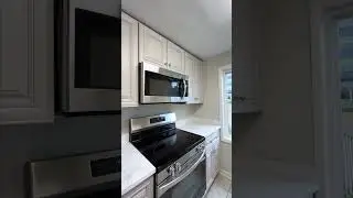 Just Listed in Herndon VA | Light-Filled End-Unit Townhome in Four Seasons
