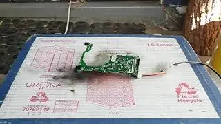 Floppy drive pop in slow motion