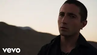 Levi Evans - Can't Shake The Feeling Of You (feat. Huebline) (Official Music Video)