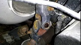 Broken steering u-joint
