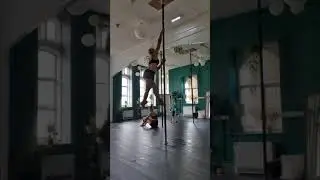 How to Pole dance? Advanced pole routine- Level5 Routine3