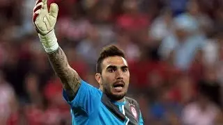 Roberto Jim&eacute;nez Best Saves VS Benfica ● UCL 05-11-2013