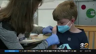 CDC panel votes on COVID vaccines for young children