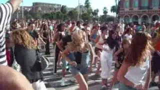 Flash Mob Nice Beat it - Tribute to Michael Jackson