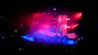 Pendulum - Genesis - Opening - Wembley Arena 3/12/2010 HD