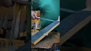 As&iacute; es un maestro del afilado de cuchillos 😱#shorts