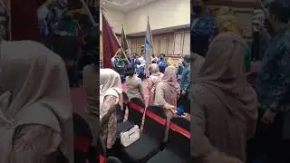 Terharu n bahagia liatx😘