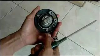 Solusi perbaiki kunci Tutup tangki KLX yang macet.