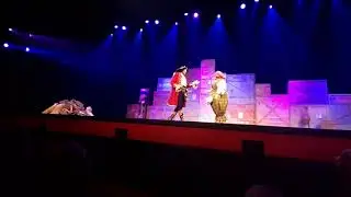Halloween met Piet piraat en stien