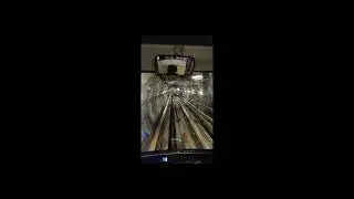 Подземный фуникулер в Стамбуле. Вид из кабины.